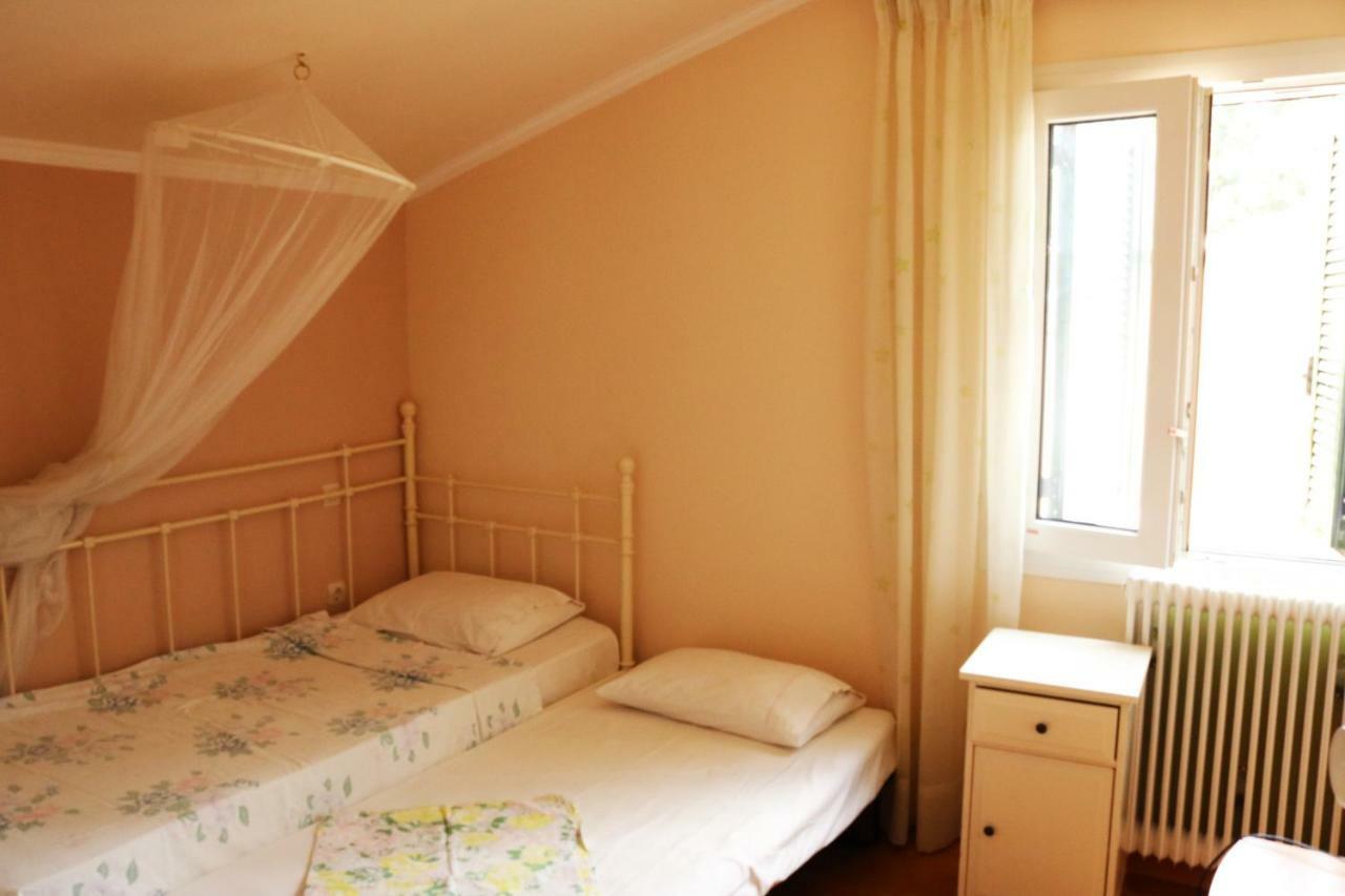 Mon Repos Two Floor Apartment Corfu  Exterior photo