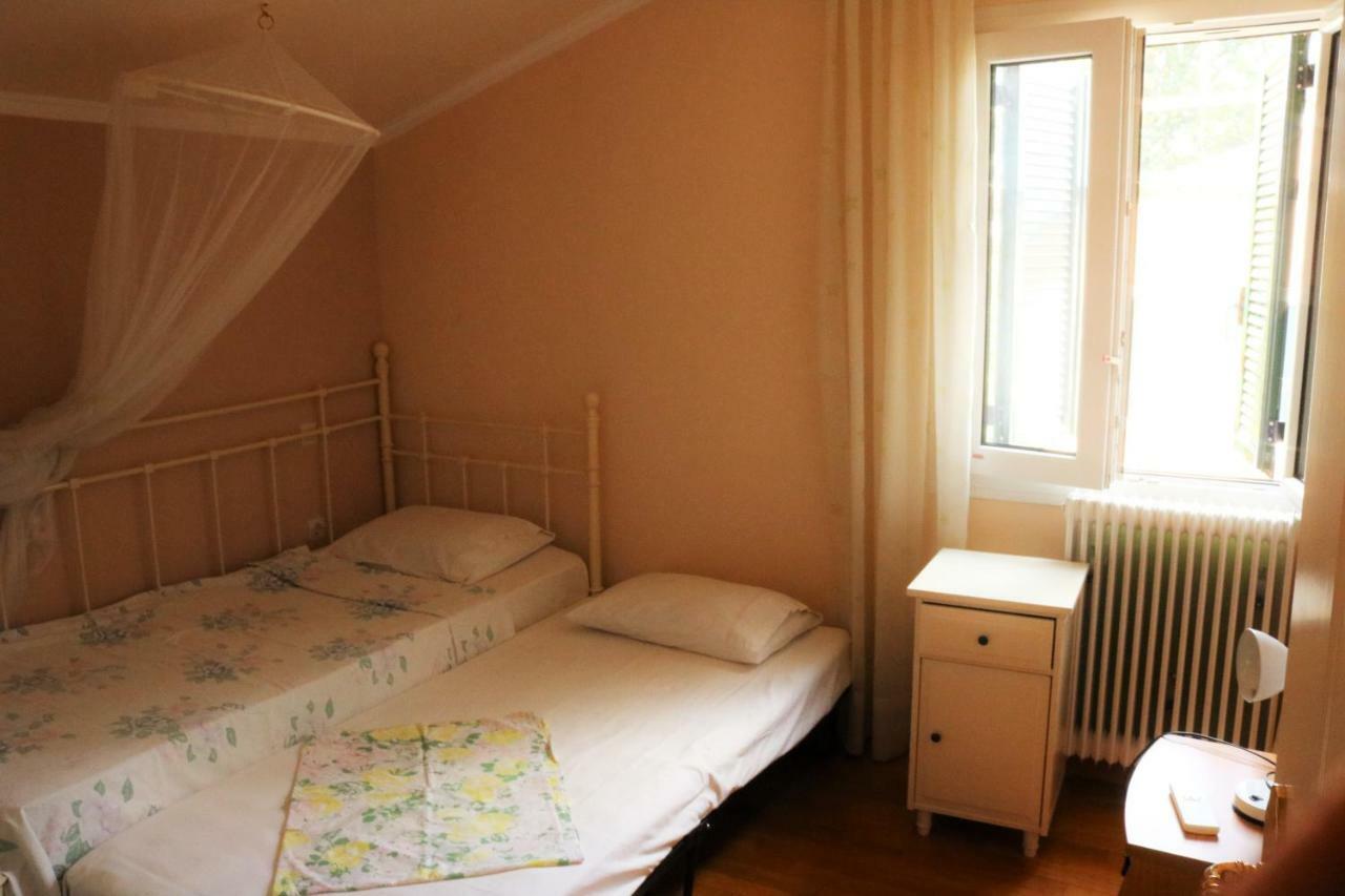 Mon Repos Two Floor Apartment Corfu  Exterior photo